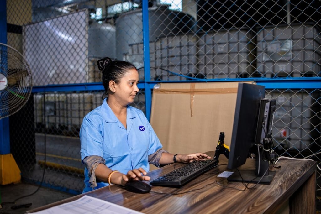 Amazon FBA vs Merchant Fulfilled: Choosing the Right Fulfillment Strategy